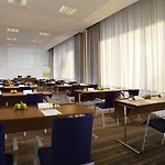 Courtyard By Marriott