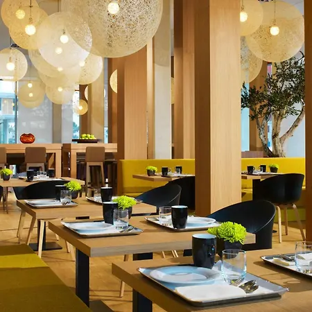Hotel Courtyard By Marriott Montpellier