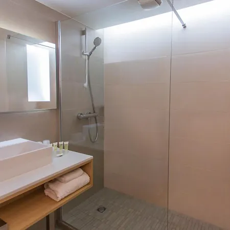 Courtyard By Marriott Montpellier