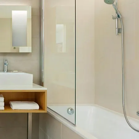 Hotel Courtyard By Marriott Montpellier