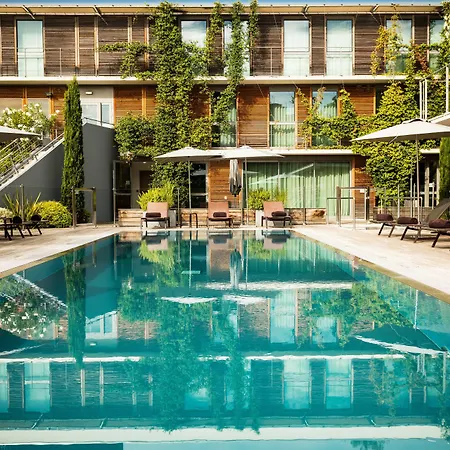 Hotell Courtyard By Marriott