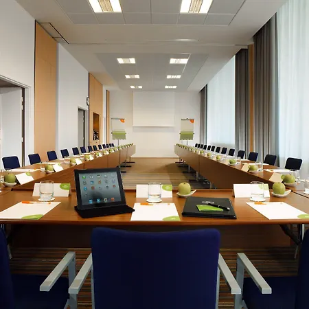 Courtyard By Marriott Hotel Montpellier