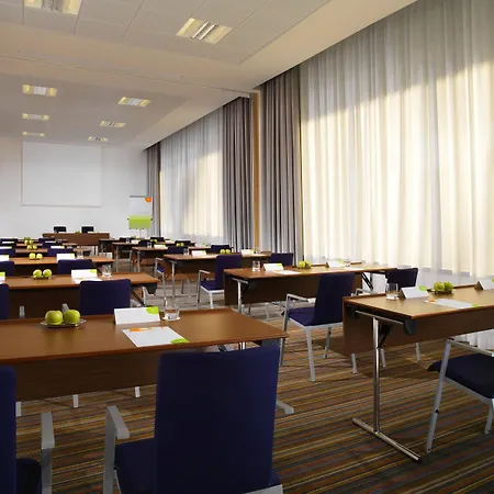 Courtyard By Marriott