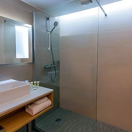 Courtyard By Marriott 4*