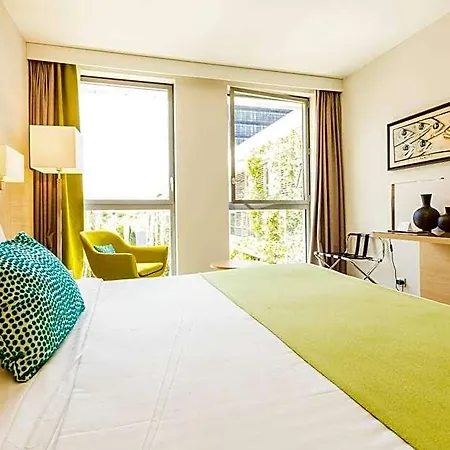 Courtyard By Marriott 4*