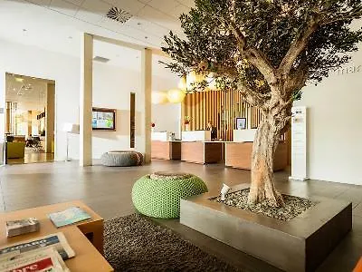 Hotel Courtyard By Marriott 4*
